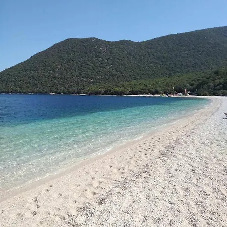 Oak Tree, Sea View Apartment, Karavomylos, Cephalonia