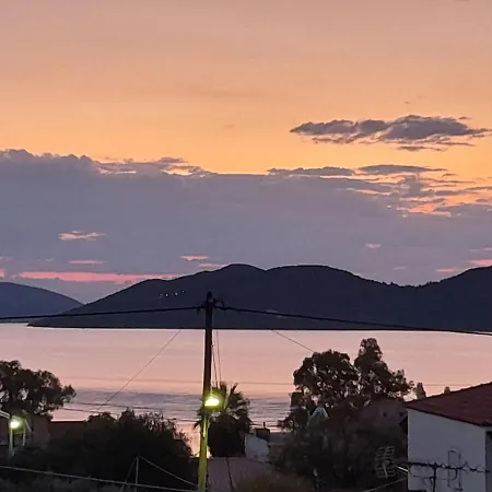 דירה Oak Tree, Sea View Apartment, Karavomylos, Cephalonia