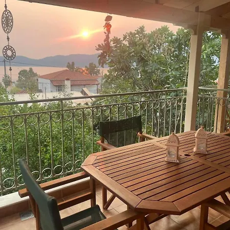 Oak Tree, Sea View Apartment, Karavomylos, Cephalonia דירה