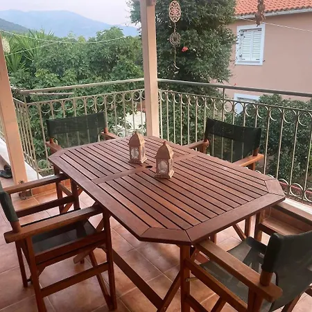 Oak Tree, Sea View Apartment, Karavomylos, Cephalonia דירה קרבומילוס