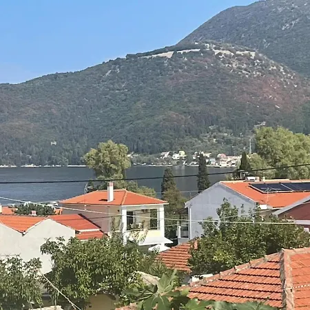 Oak Tree, Sea View Apartment, Karavomylos, Cephalonia