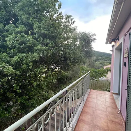 דירה Oak Tree, Sea View Apartment, Karavomylos, Cephalonia